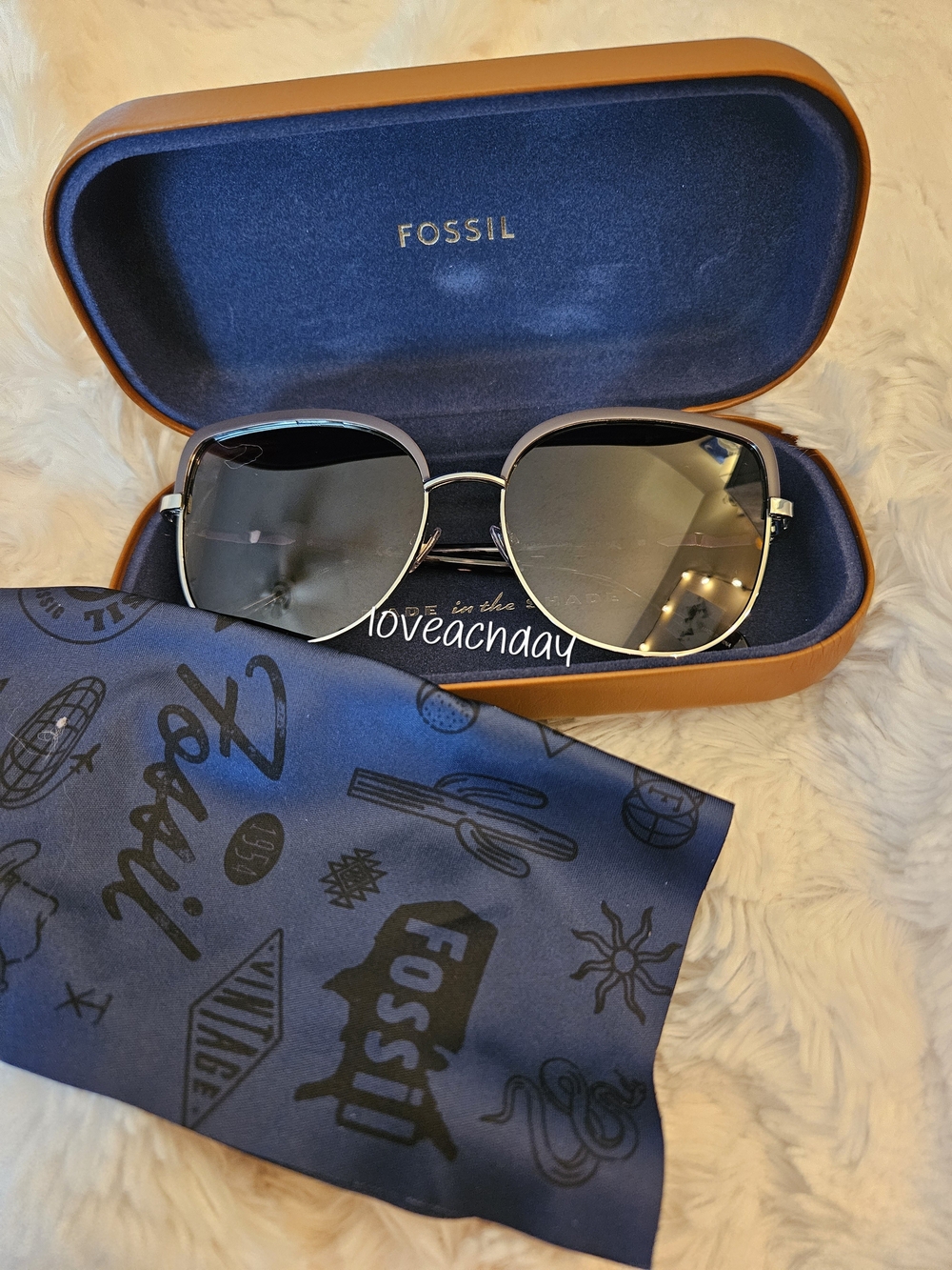Fossil✨️Women's Silver Cat Eye Aviator Sunglasses - Gray Lenses